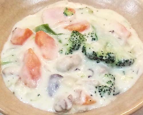 牡蠣のクリームシチュー