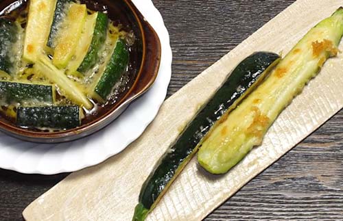 ズッキーニのパルメザン焼き